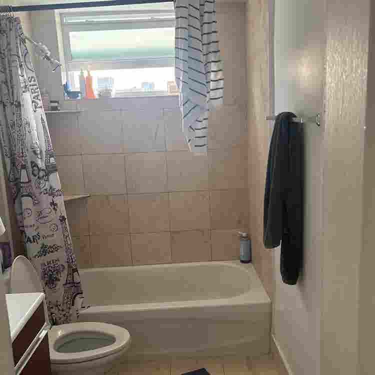 Large 1 bedroom in North beach