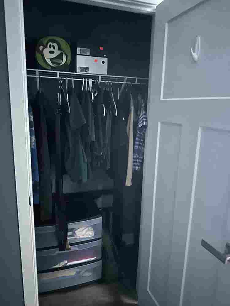 Looking for
 a roommate