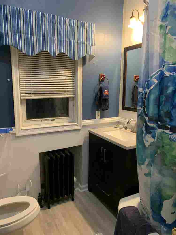 Room w/ bath in great neighborhood