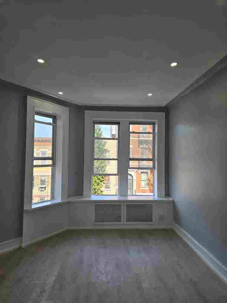 4 bedroom apartment