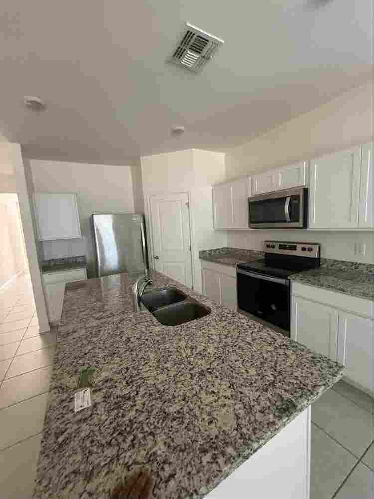 Same day move-in/ No deposit