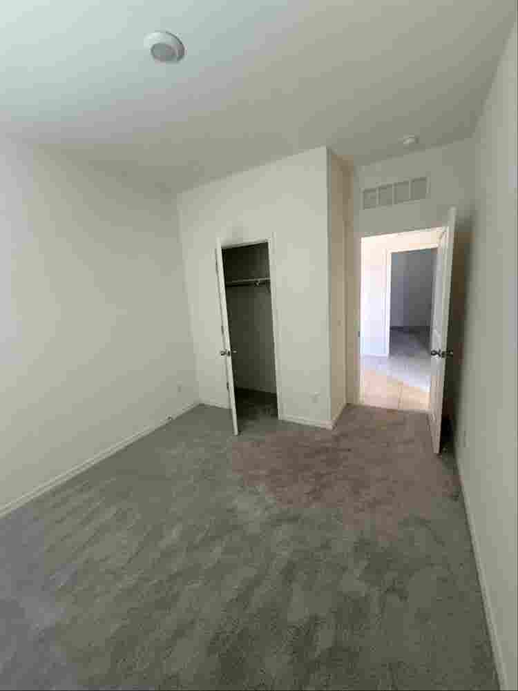 Same day move-in/ No deposit