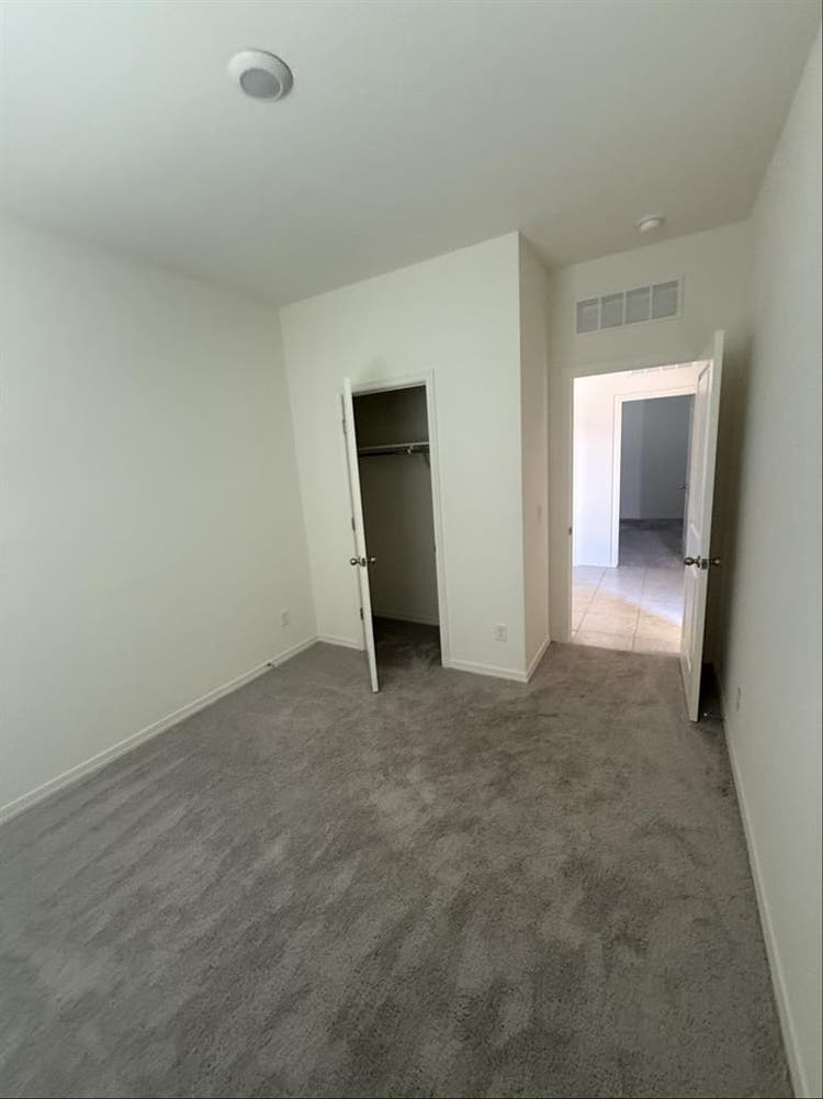 Same day move-in/ No deposit