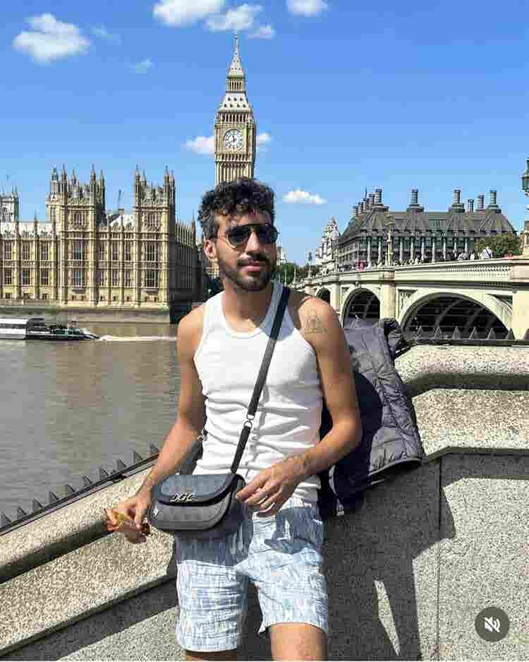 Looking for a Flatmate / Room Share