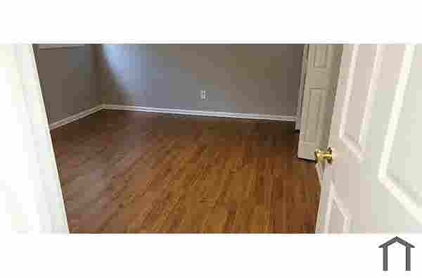 2 BR in Riverdale