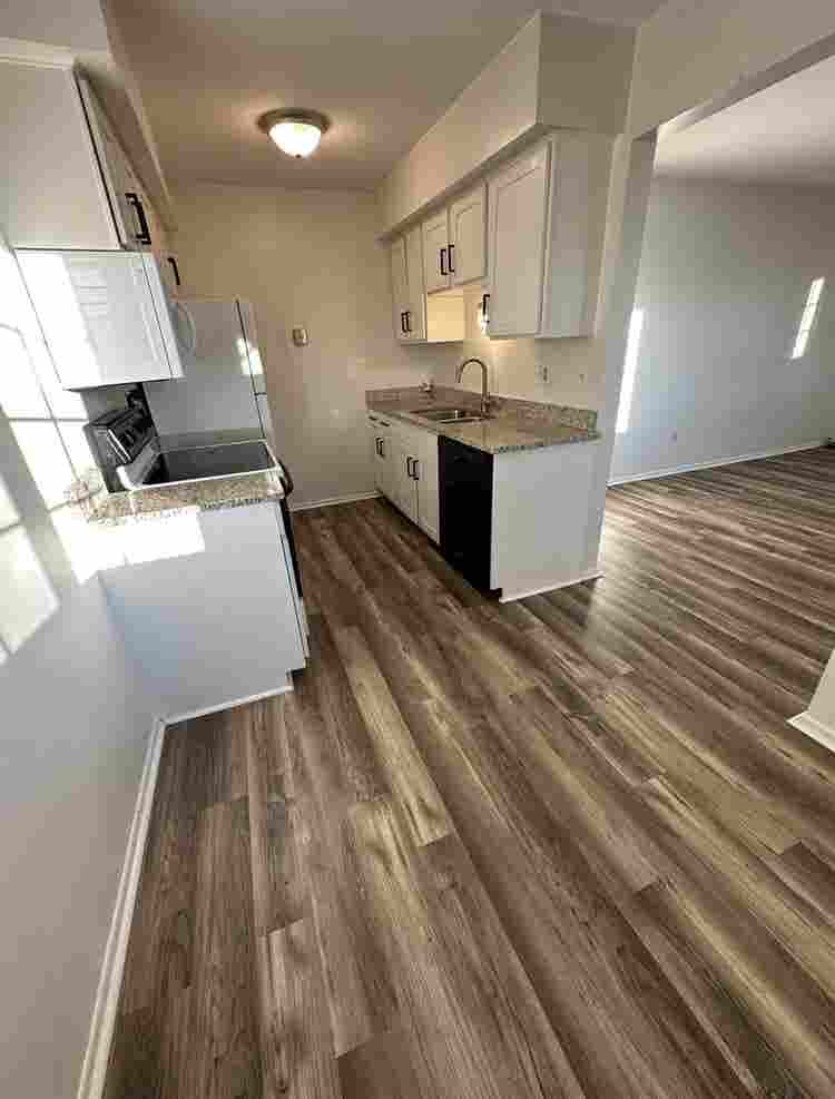 Charming Home For Rent!!!