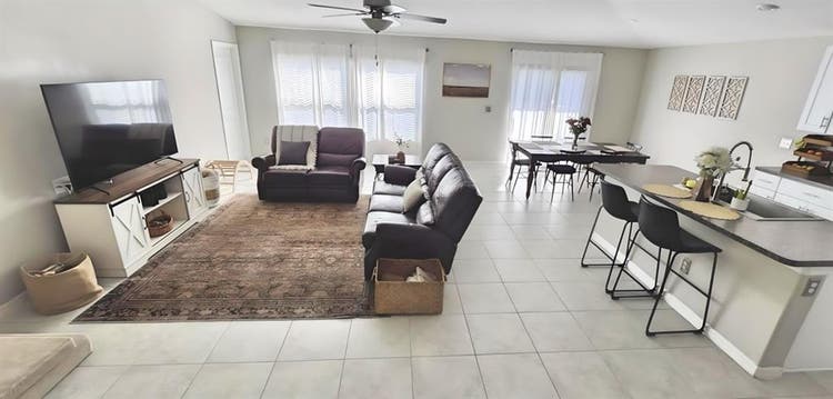 Private room for rent