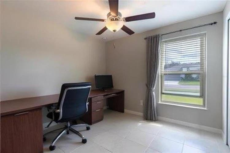 Private room for rent