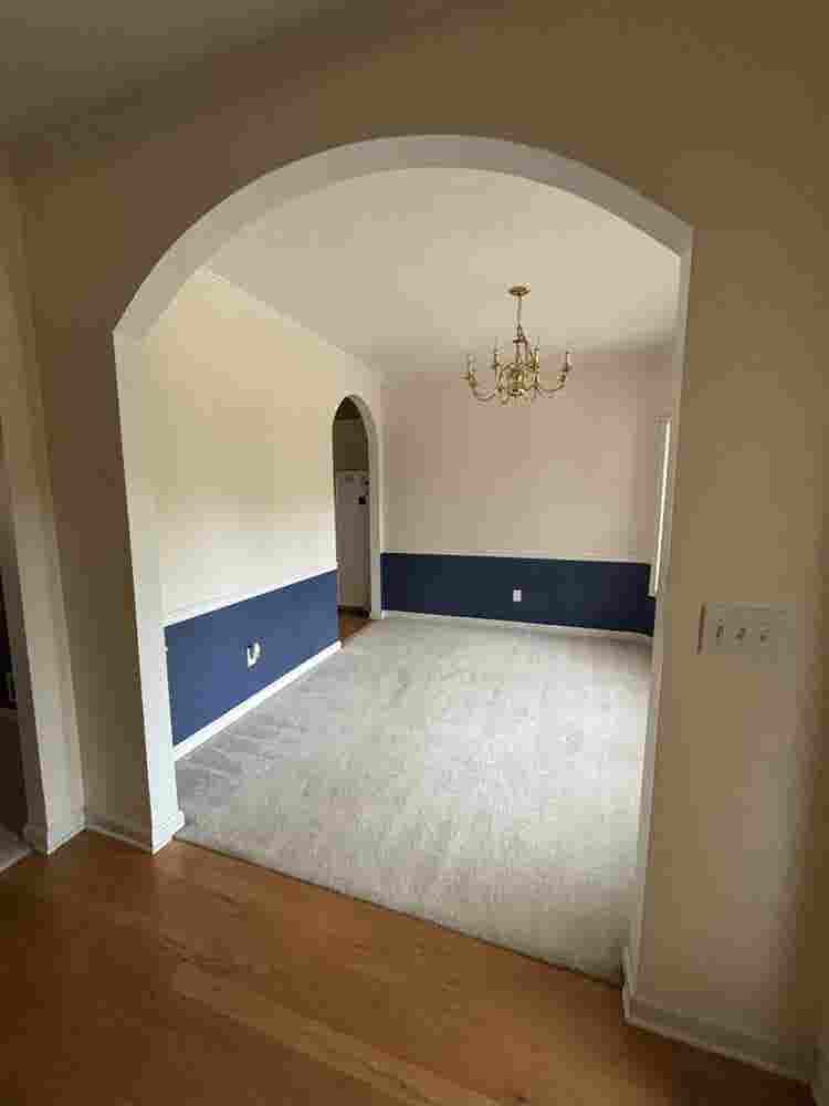 Move in Nov 1st :) room ft