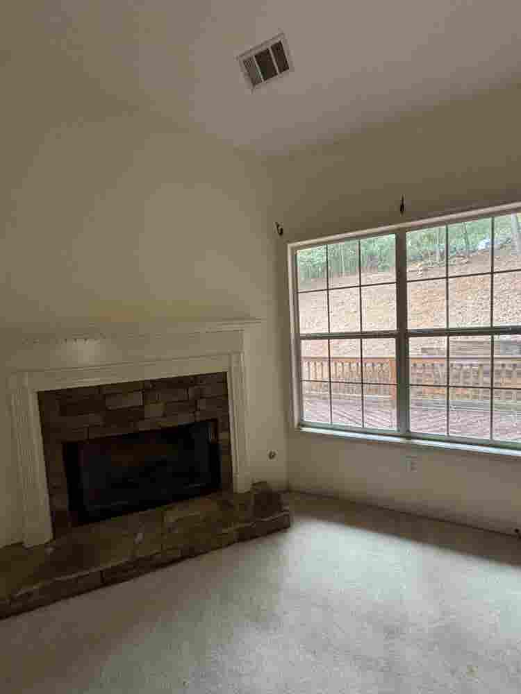 Move in Nov 1st :) room ft