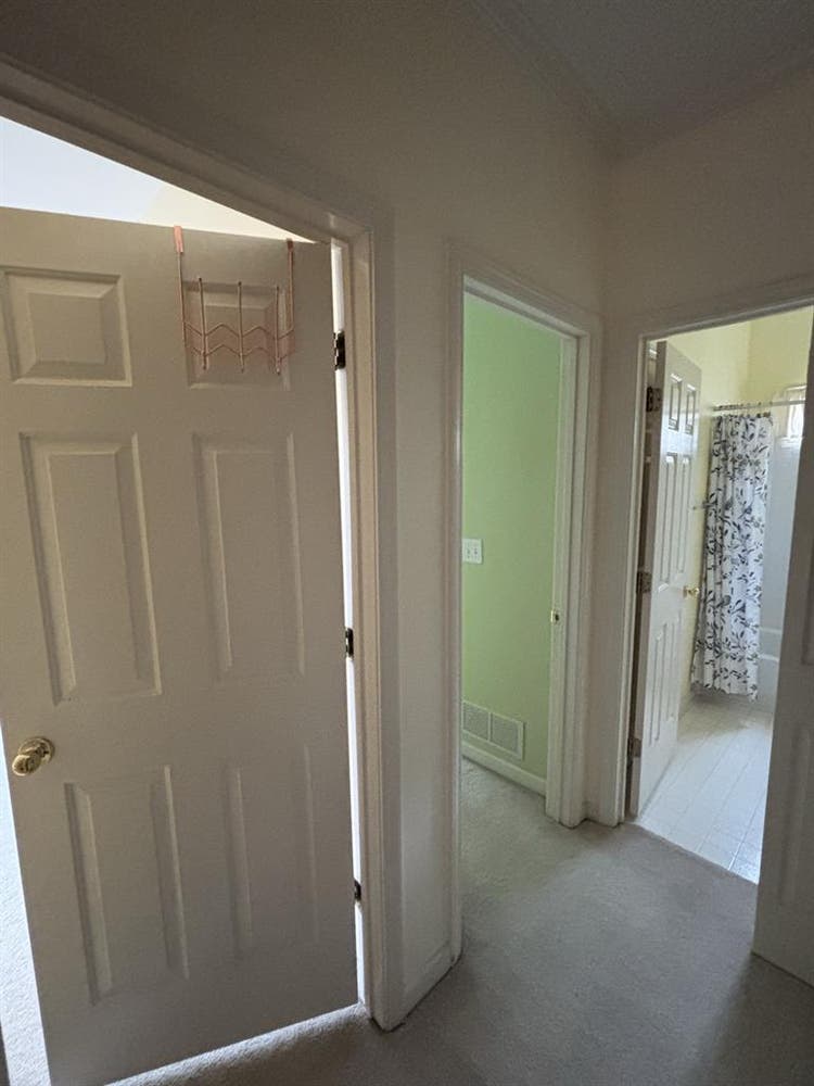 Move in Nov 1st :) room ft