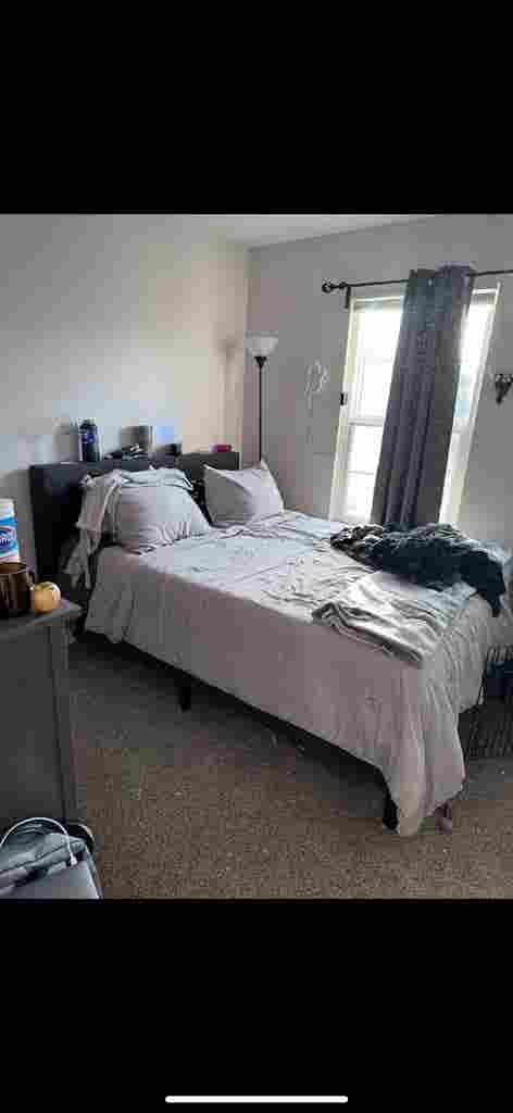 Private Room- Available Immediately