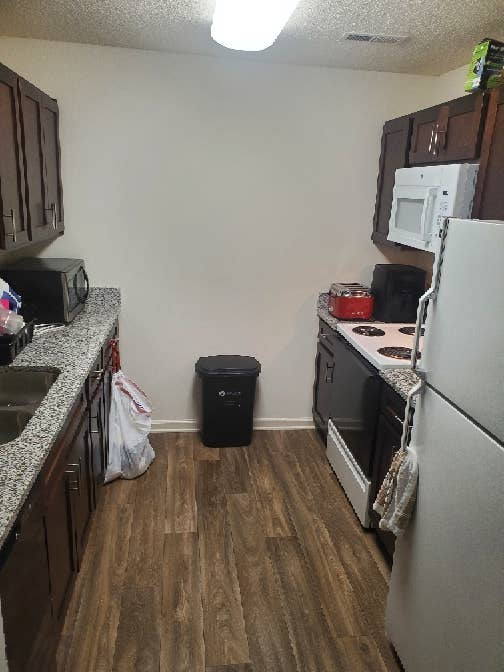 bathroom in 2 bedroom