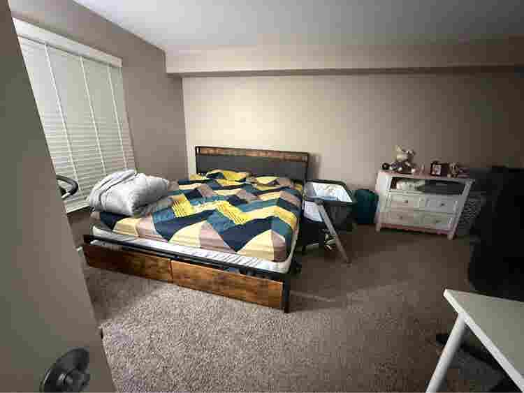 bath available to rent