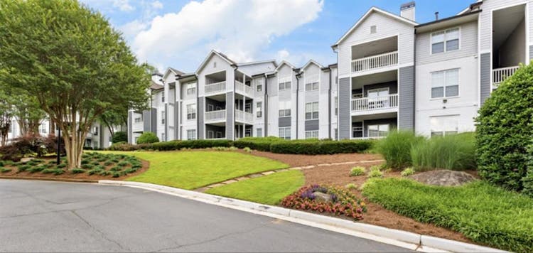 Máster bedroom for rent- Kennesaw