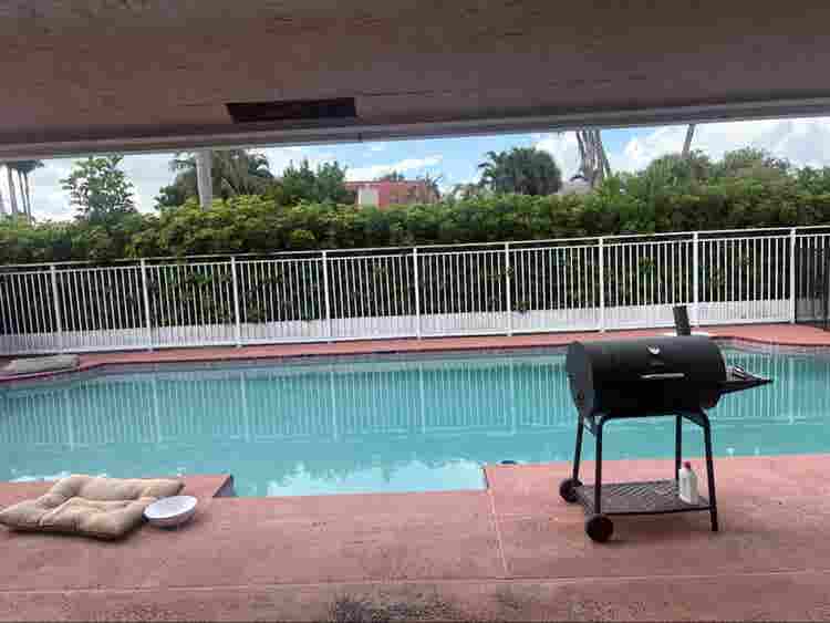 Lake + Private Pool Huge Kitchen 💎