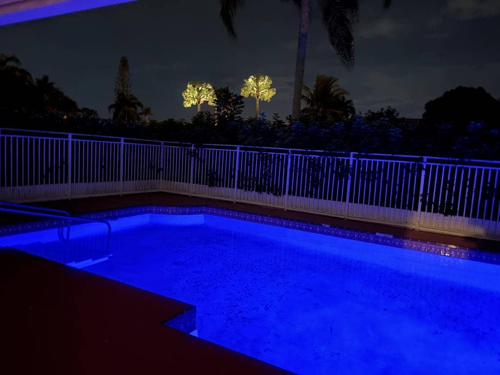 Lake + Pool Living | 2BR 💎 GYM