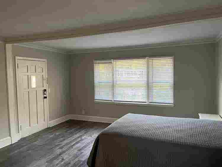 1 BR in Forest Park