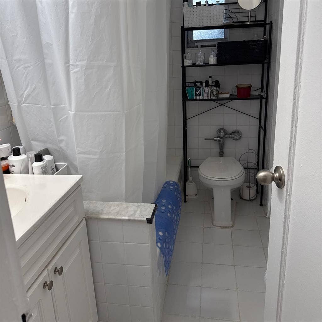 Private room for rent for one