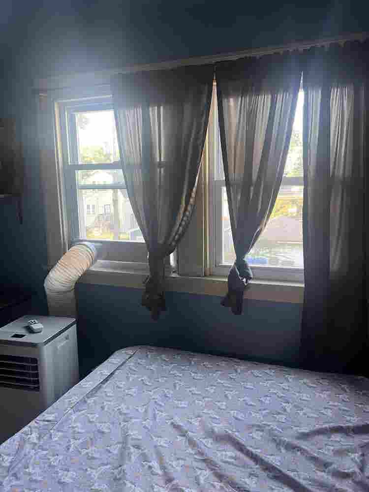 Room plus  bathroom for rent