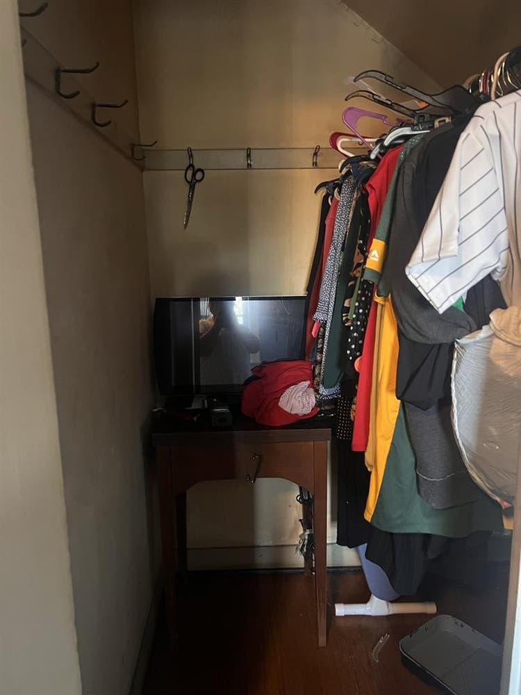 Room plus  bathroom for rent