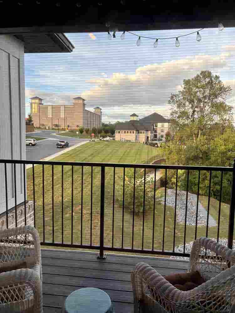 Looking for female roommate!