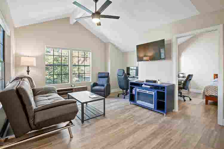 Private Room for Rent
