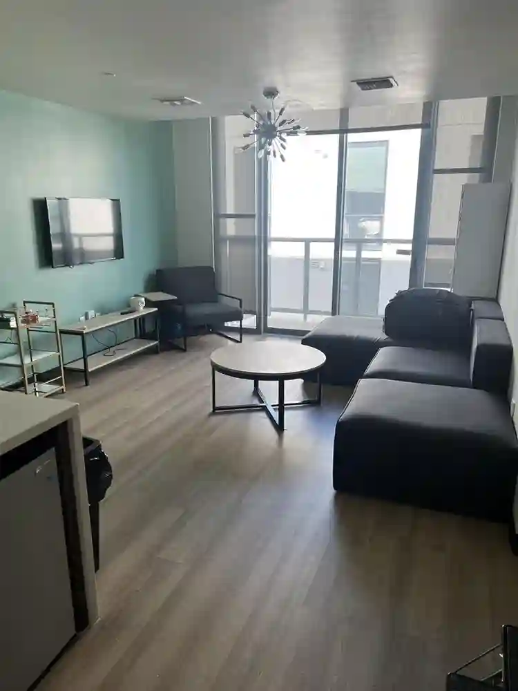 Sublet available Dec