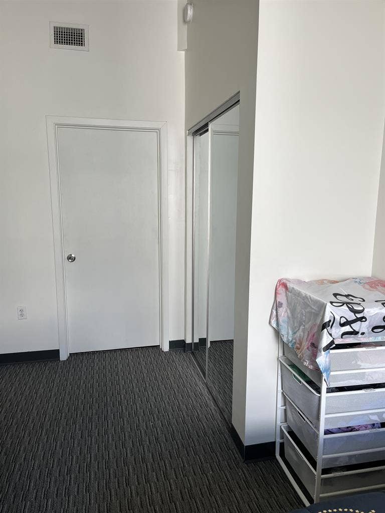 Sublet available Dec