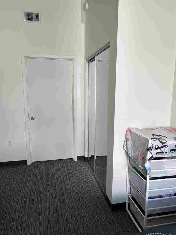 Sublet available Jan-July