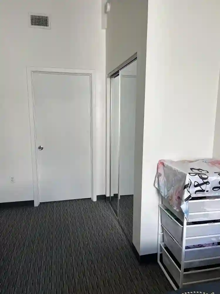 Sublet available Dec