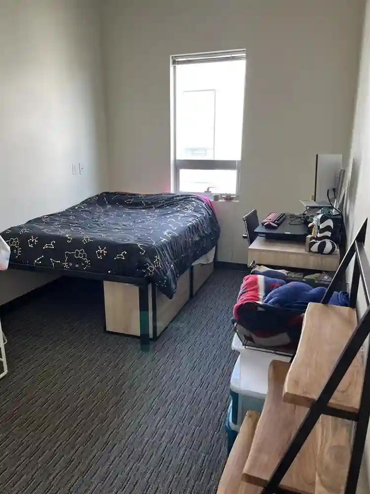 Sublet available Dec