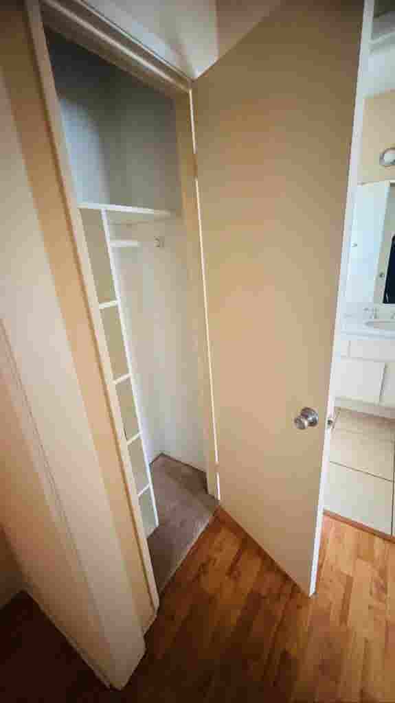 Private room for rent