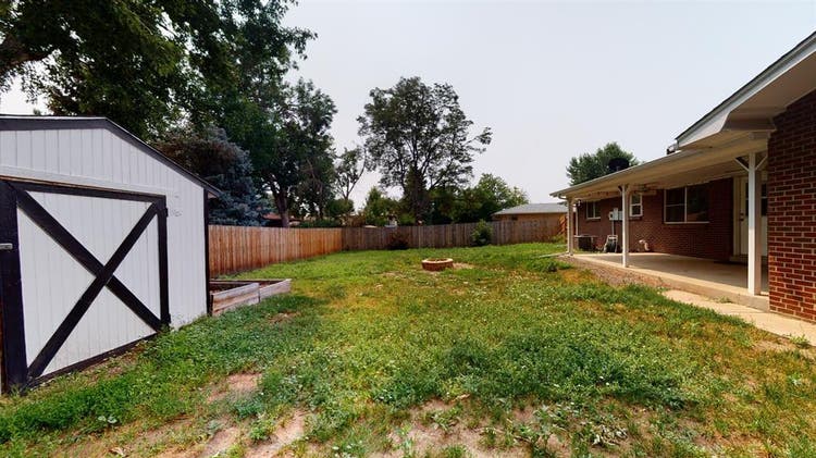 5 BR in Lakewood