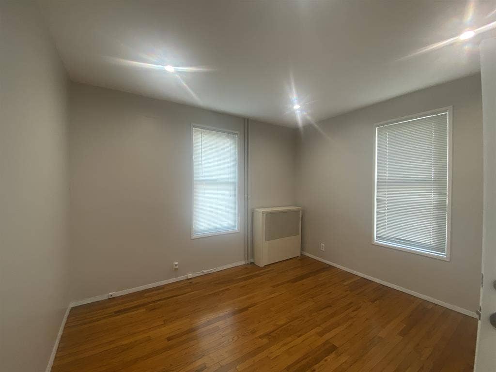 Unfurnished Room For Rent Hospital