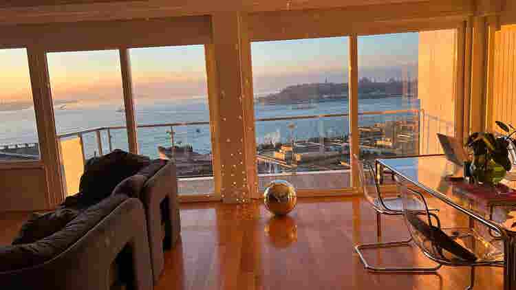 Chic Cihangir Flat with a Nice View