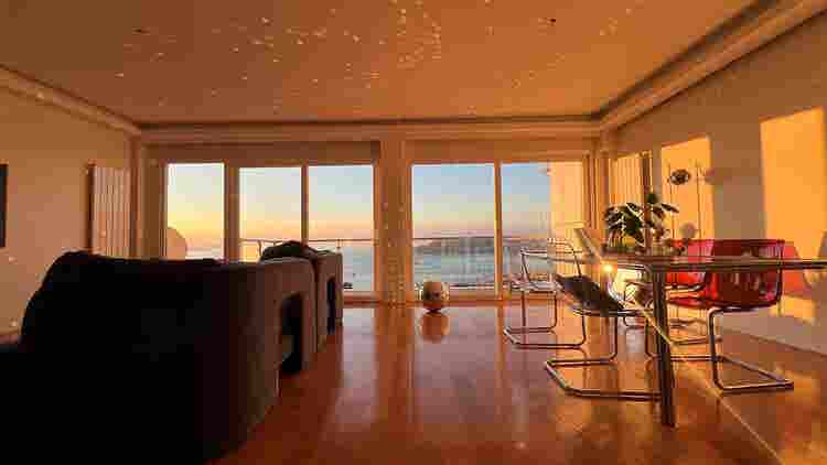 Chic Cihangir Flat with a Nice View