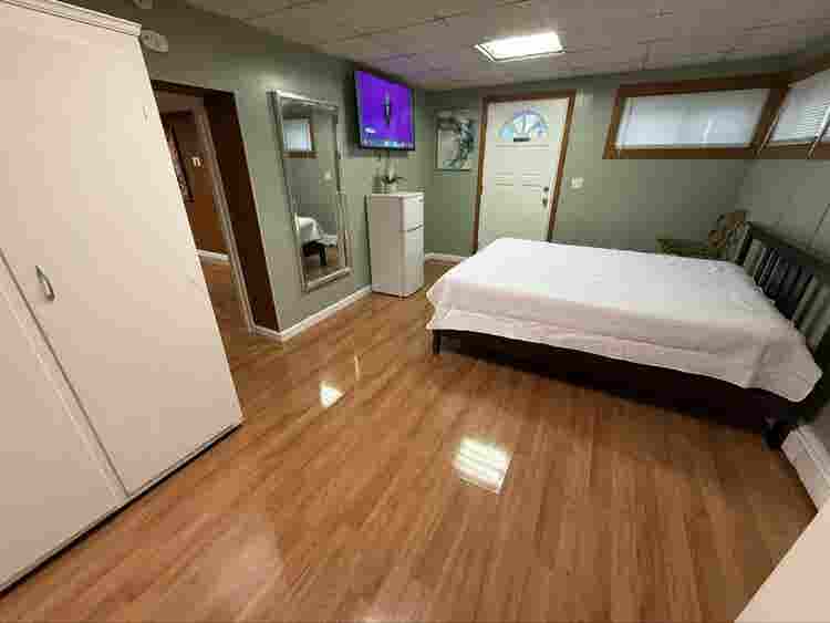 Private Room for rent