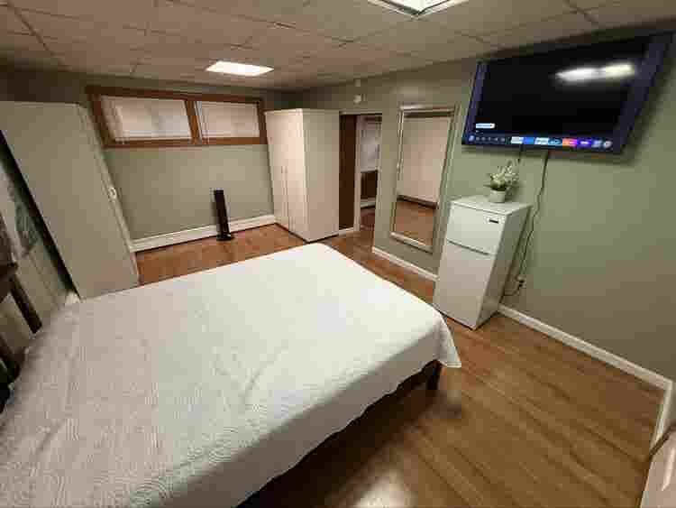 Private Room for rent