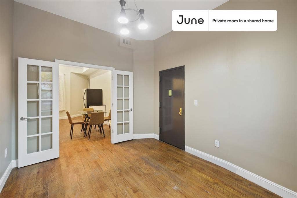 4 BR in New York City