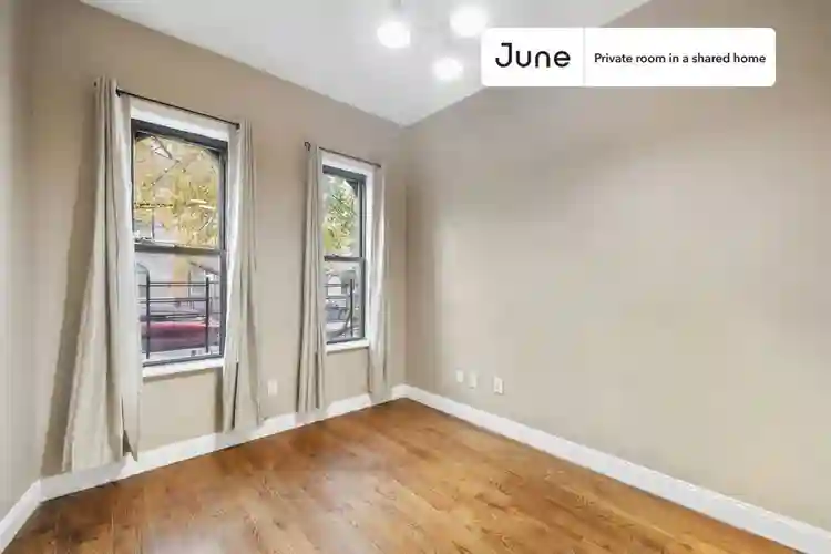 4 BR in New York City