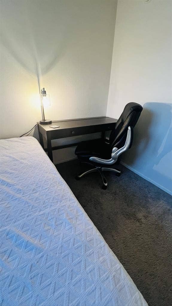 Furnished Private Room AVAILABLE