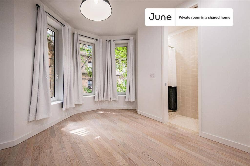 4 BR in New York City