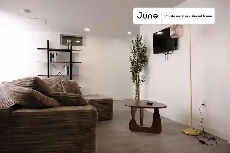 4 BR in New York City