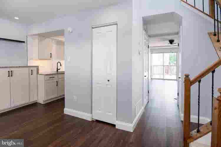 Room for rent in White M
arsh! 🏡