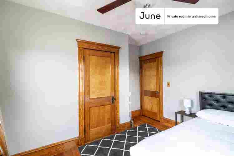 5 BR in Boston