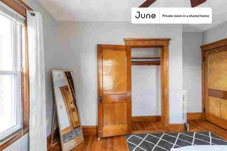 5 BR in Boston