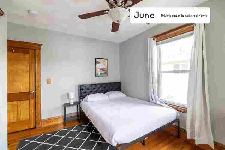 5 BR in Boston