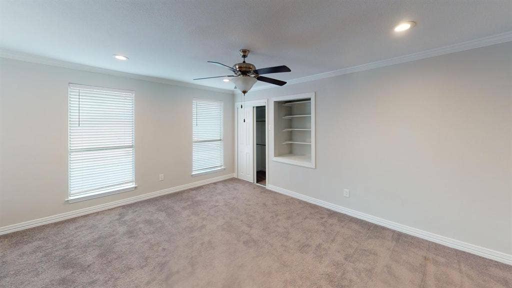 5 BR in Dallas