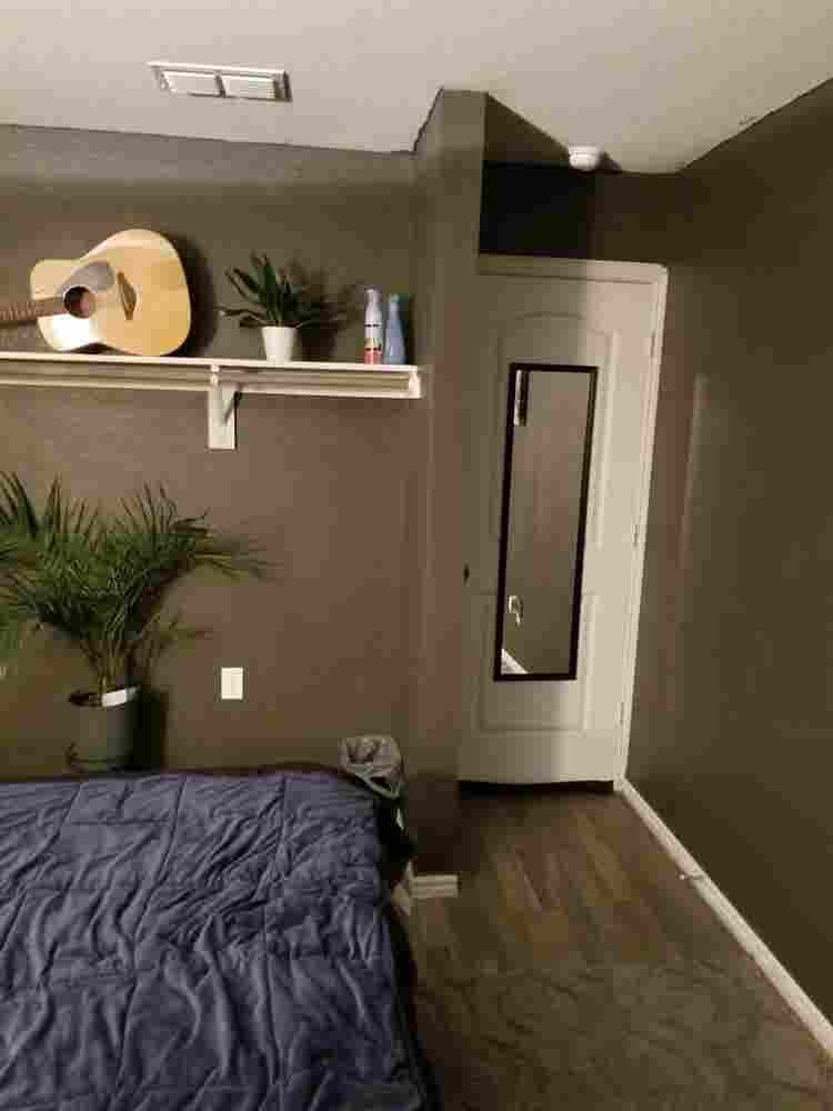 Need a place to stay? Choose mine!!